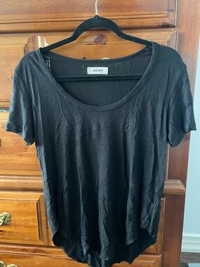 Golden By TNA Black Scoop Neck Women's Tee